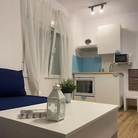 Estudio Completo A Estrenar En Triana Apartment *